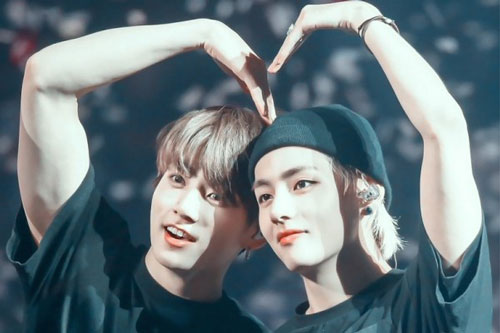 Những cặp idol sở hữu 'combo nhan sắc' đỉnh cao trong các nhóm nhạc Kpop