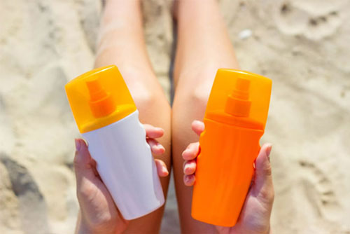 Nên dùng kem chống nắng loại nào: Khoáng chất hay hóa học?