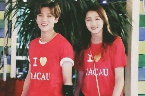 Lộc Hàm và Quan Hiểu Đồng lại bị phát hiện sống chung nhà