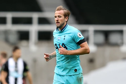 Tiền đạo: Harry Kane (Tottenham).