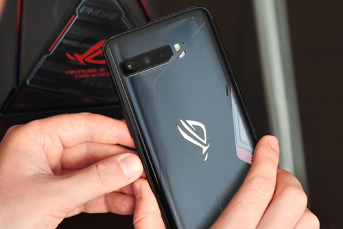 Trên tay ASUS ROG Phone 3: Chip S865 Plus, RAM 16 GB, giá cao nhất 29,49 triệu