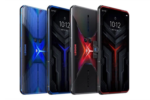 Vào ngày 5/8 tới, Lenovo Legion Phone Duel sẽ được bán ra ở Trung Quốc với 2 màu xanh và đỏ. Giá của phiên bản RAM 8 GB/ROM 128 GB là 3.499 Nhân dân tệ (tương đương 11,58 triệu đồng). Phiên bản RAM 12 GB/ROM 128 GB có giá 3.899 Nhân dân tệ (12,91 triệu đồng). Giá niêm yết của bản RAM 12 GB/ROM 256 GB là 4.199 Nhân dân tệ (13.90 triệu đồng). Nếu muốn sở hữu bản RAM 16 GB/ROM 512 GB, khách hàng phải đầu tư 5.999 Nhân dân tệ (19,86 triệu đồng).