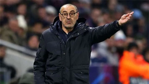 Maurizio Sarri: 'Tại sao tôi luôn bị chỉ trích?'