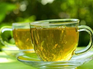 Uống những loại nước này ra đường không lo bắt nắng