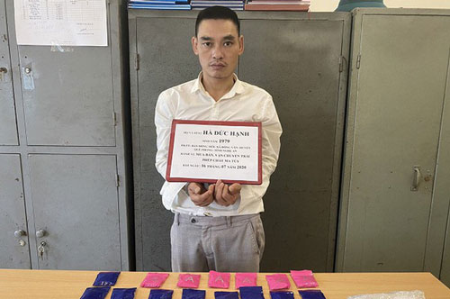 Tóm gọn đối tượng tự chế cửa xe ô tô giấu lượng lớn ma túy, heroin