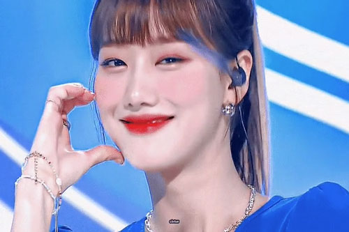 Mỹ nhân có ngoại hình kết hợp giữa Na Yeon - Joy