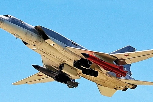 Máy bay ném bom siêu âm Tu-22M3 của Nga. Ảnh: TASS.