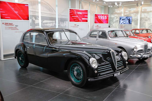 Ngắm dàn xe cổ Alfa Romeo cực chất trong 110 năm qua