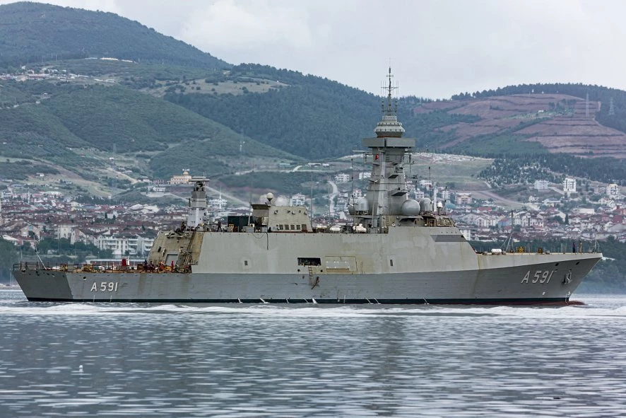 Tàu trinh sát điện tử Ufuk của Hải quân Thổ Nhĩ Kỳ. Ảnh: Janes Defense.