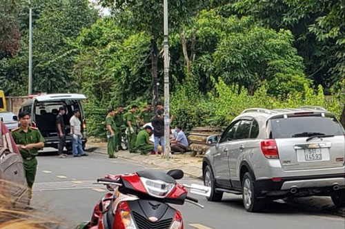 Nam sinh tử vong với con dao cắm trên ngực nghi do tự sát