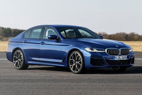 5. BMW 5 Series 2020 (giá: 53.900-76.650 USD).
