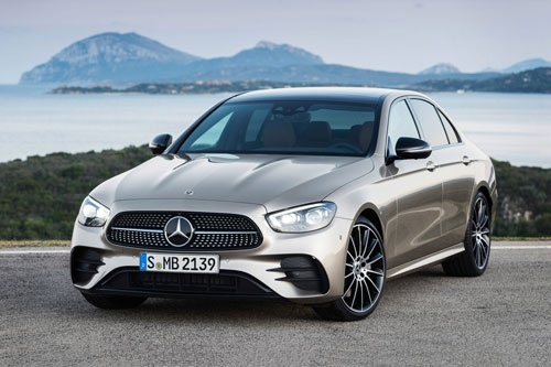 Top 10 xe sedan hạng sang cỡ trung tốt nhất năm 2020: Mercedes-Benz E-Class đầu bảng