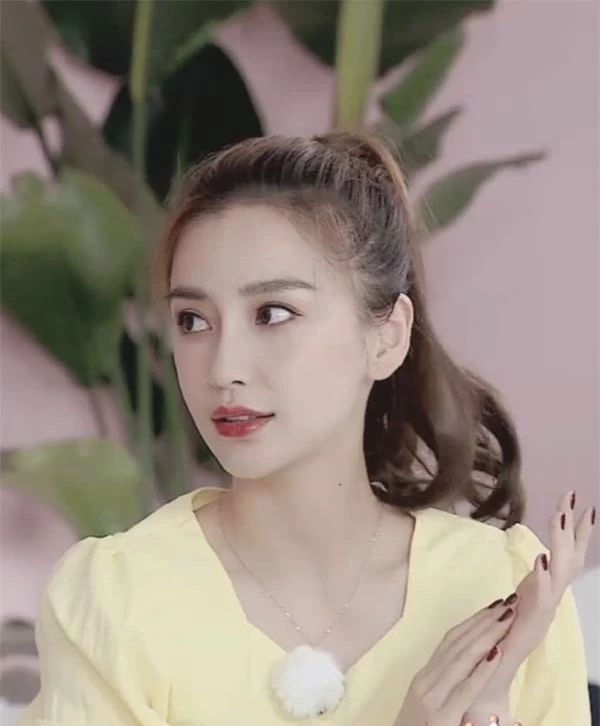 Angelababy xuất hiện với nhan sắc ngọt ngào thách thức mọi ống kính, mặc kệ tin đồn hôn nhân tan vỡ 2