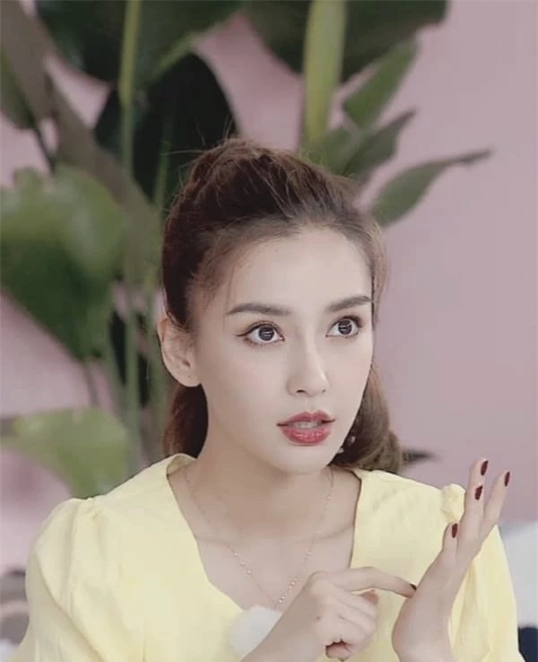 Angelababy xuất hiện với nhan sắc ngọt ngào thách thức mọi ống kính, mặc kệ tin đồn hôn nhân tan vỡ 3