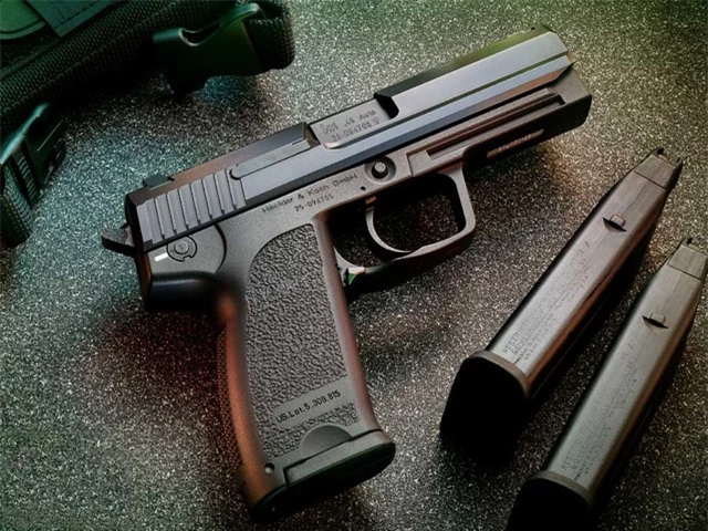 H&K USP: Mẫu súng ngắn xuất sắc của người Đức, đối thủ khó ưa của khẩu Glock - Ảnh 2.