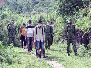 Hà Giang kịp thời ngăn chặn 14 người nhập cảnh trái phép, trốn kiểm dịch