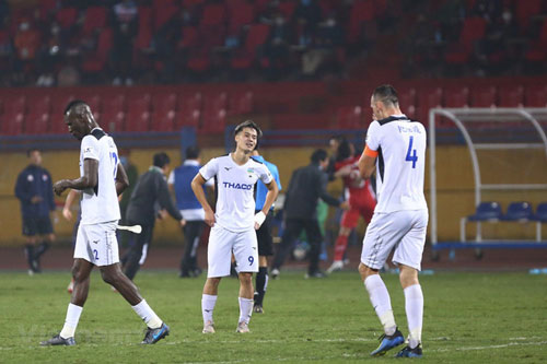 Tạm dừng giải VĐQG V.League 2020 để phòng chống dịch COVID-19