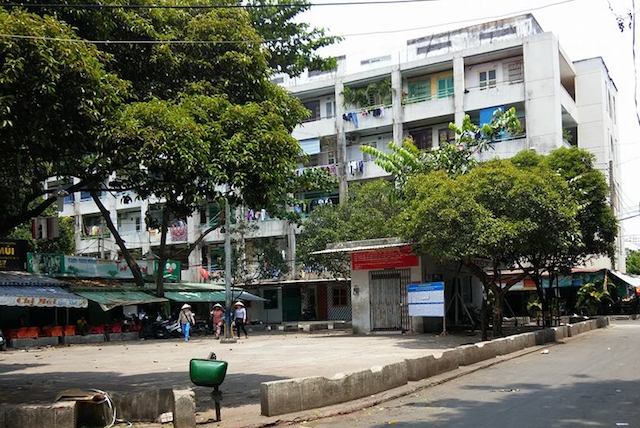 Con và cháu bệnh nhân 420 âm tính virus với Covid-19