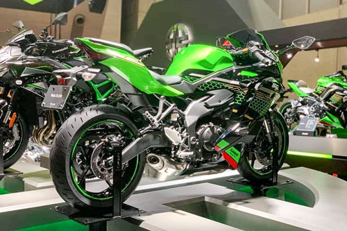 Cận cảnh Kawasaki ZX-25R 2020: Công suất 50,3 mã lực, giá 153 triệu