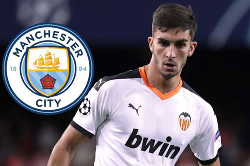 Chuyển nhượng: Man City sắp có sao trẻ Valencia thay thế Sane