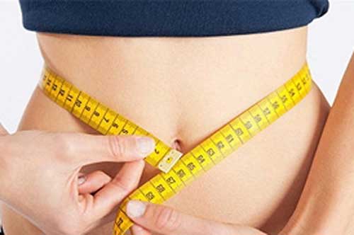 Loại nước uống trước bữa ăn trưa giúp cân nặng giảm bất ngờ