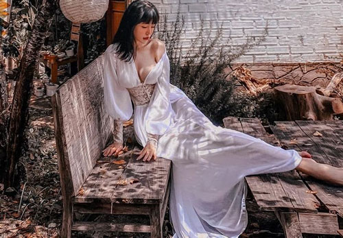 Gặp Elly Trần ngoài đời nhiều người bị 'sốc tâm lý' không phải vì vẻ ngoài gợi cảm mà bởi tính cách