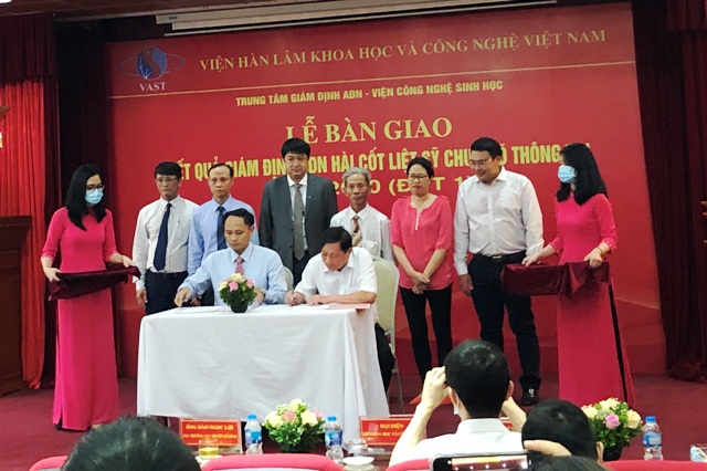 Bàn giao 669 kết quả giám định ADN hài cốt liệt sĩ chưa rõ thông tin