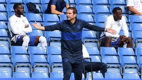 Lampard cảnh báo Chelsea đừng vội mừng khi cán đích trong Top 4