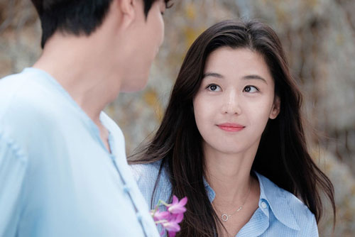 Mải mê với "bạn tri kỷ khác giới", bỗng một ngày chồng giật mình nhận ra vợ chồng đã quá xa xôi