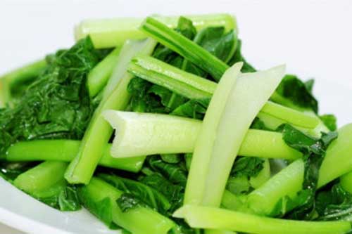 Luộc rau kiểu này là bạn đang tự "đầu độc" cả gia đình mà chẳng hề hay biết