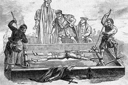 Những phương pháp tra tấn đáng sợ thời Trung Cổ