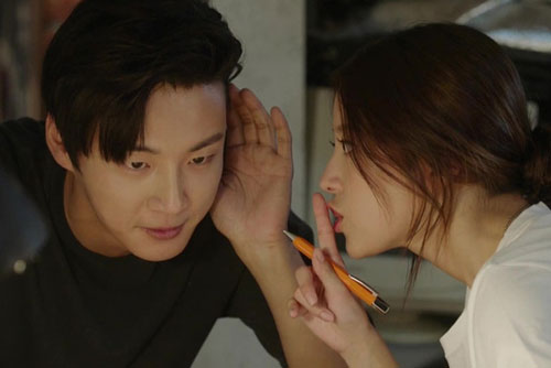 Người chồng chắc mẩm mình vô sinh bàng hoàng khi nhìn kết quả khám nghiệm ADN đứa con do nhân tình sinh ra