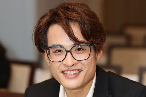 Hà Anh Tuấn thấy mình càng già càng đẹp