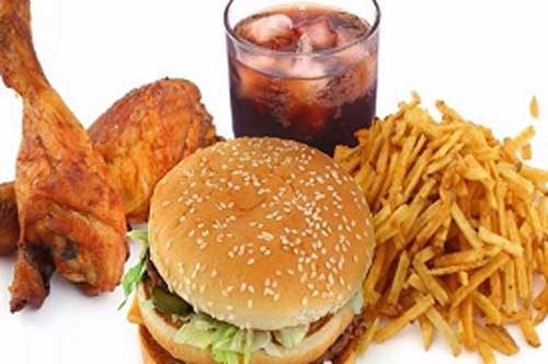 Những thực phẩm không dành cho trẻ nhỏ, mẹ thương con chớ dại cho ăn