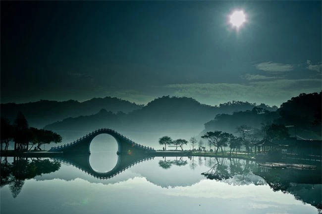 Những cây cầu ấn tượng nhất thế giới - 19