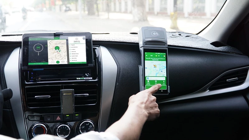 Tập đoàn Mai Linh sẽ tung ra dòng sản phẩm taxi công nghệ gồm SmartCar và SmartTaxi trong quý III/2020.  Kế hoạch đến sau năm 2021 Mai Linh sẽ có 20.000 xe taxi công nghệ.