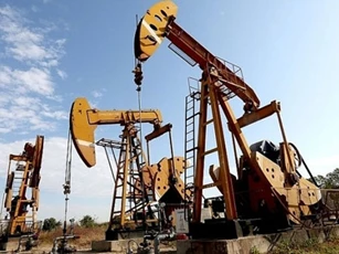 Giá xăng, dầu (28/7): Tiếp tục giảm mạnh