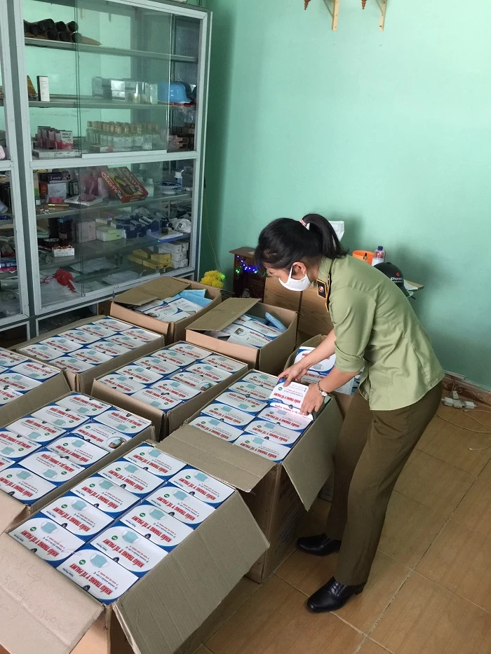 Phát hiện 21.000 chiếc khẩu trang không có hóa đơn chứng từ, không rõ nguồn gốc tại Đà Nẵng