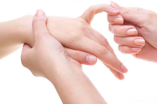 Mỗi ngày dành 1 phút làm những động tác này, thận tự thải độc, cơ thể khỏe ra trông thấy mà da dẻ lại hồng hào