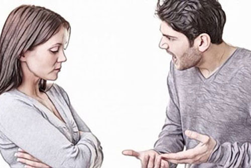 Suýt bỏ chồng, bỏ vợ hoặc người yêu vì những tin nhắn gây hiểu lầm khủng khiếp dù đọc thì cười ngất