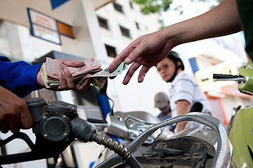 Xăng dầu, điện nước "hâm nóng" CPI tháng 7