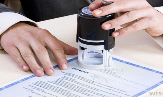Mức xử phạt vi phạm hành chính đối với hành vi không thông báo mẫu dấu trước khi sử dụng