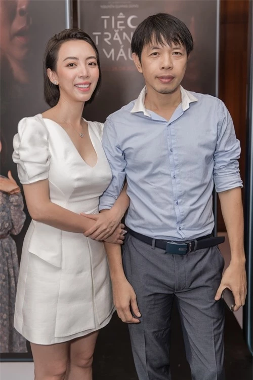 Thu Trang - Thái Hòa hợp tác lần thứ hai sau phim Để Mai tính 2. Thái Hòa vào vai ông chồng khó tính, coi thường bà xã làm nội trợ do Thu Trang đóng.