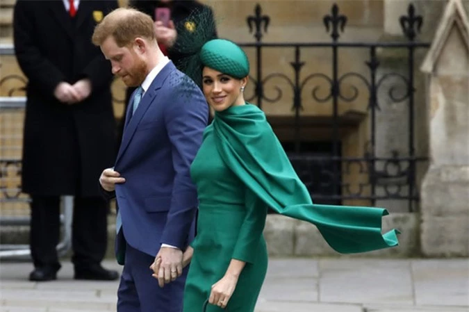 Harry và Meghan rời sự kiện cuối cùng với tư cách thành viên cao cấp của hoàng gia Anh ở London hồi tháng 3. Ảnh: PA.