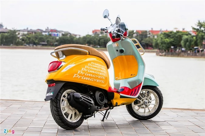 Chi tiet Vespa Primavera Sean Wotherspoon tai Viet Nam anh 16