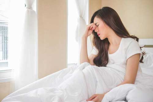 Ngủ dậy thấy có dấu hiệu bất thường này thì đừng chủ quan, nhanh chân đi khám ngay trước khi quá muộn