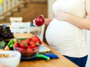 5 loại thực phẩm mẹ bầu nên tích cực ăn để con sinh ra mắt sáng - da trắng, ai nhìn cũng yêu
