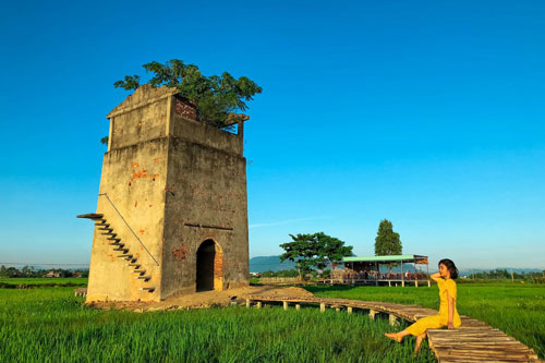 Lò gạch cũ gần Hội An đẹp như phim trong khung hình check-in