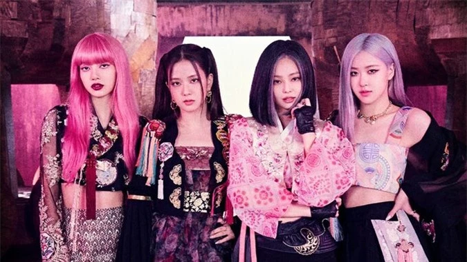 Red Velvet có xứng đáng 'ngồi chung mâm' với Twice - Black Pink? - Ảnh 3