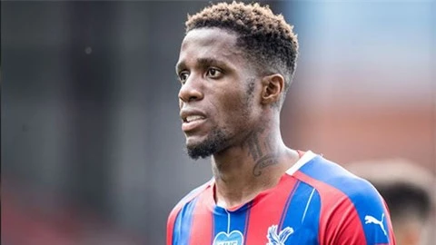 Vì sao M.U mong Arsenal sớm mua được Zaha?